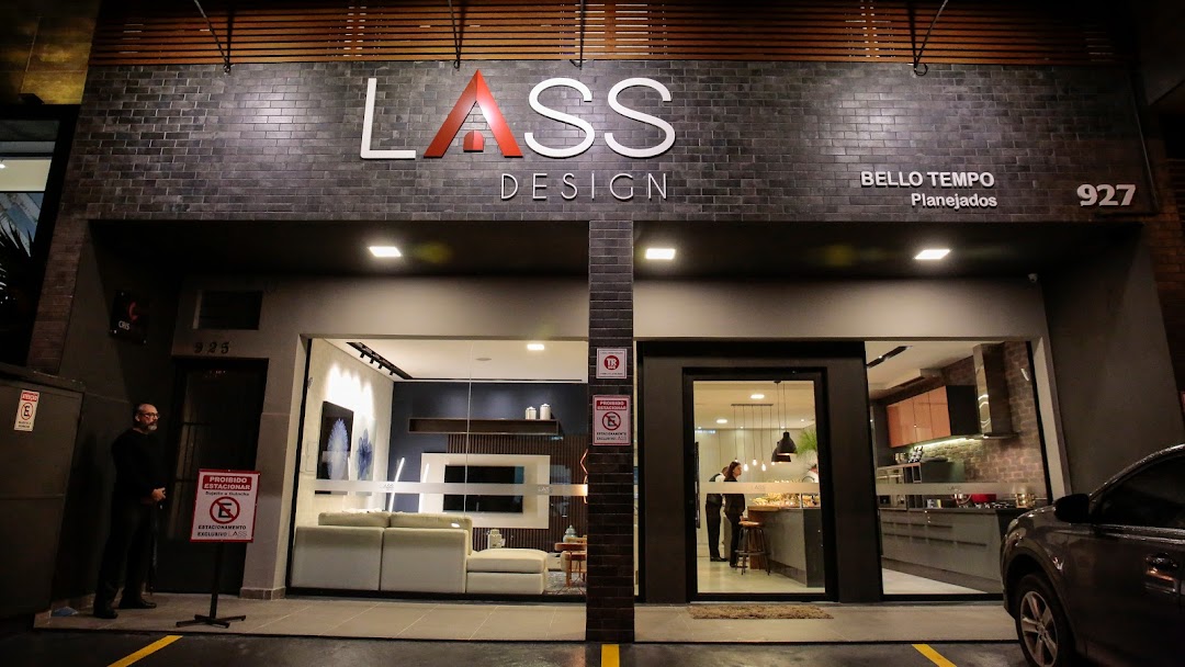 Lass Design História